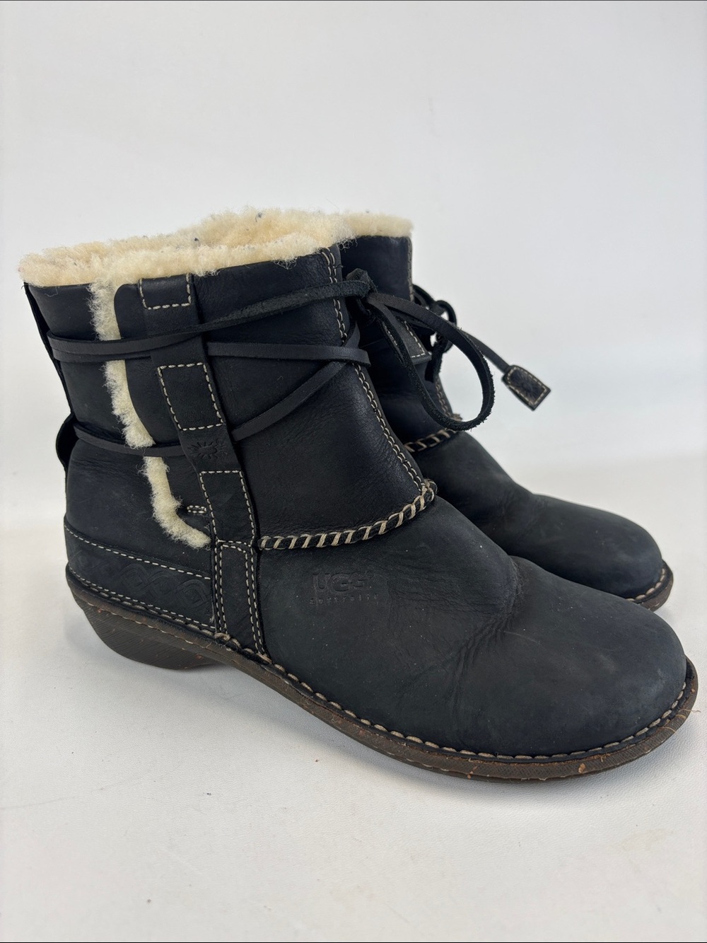UGG Cove Black Short Boots Size 9